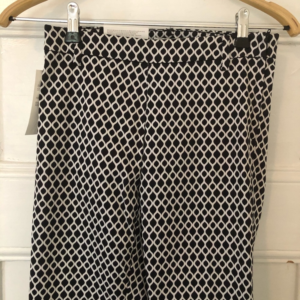 H & M Patterned Pants - Picture 2 of 8
